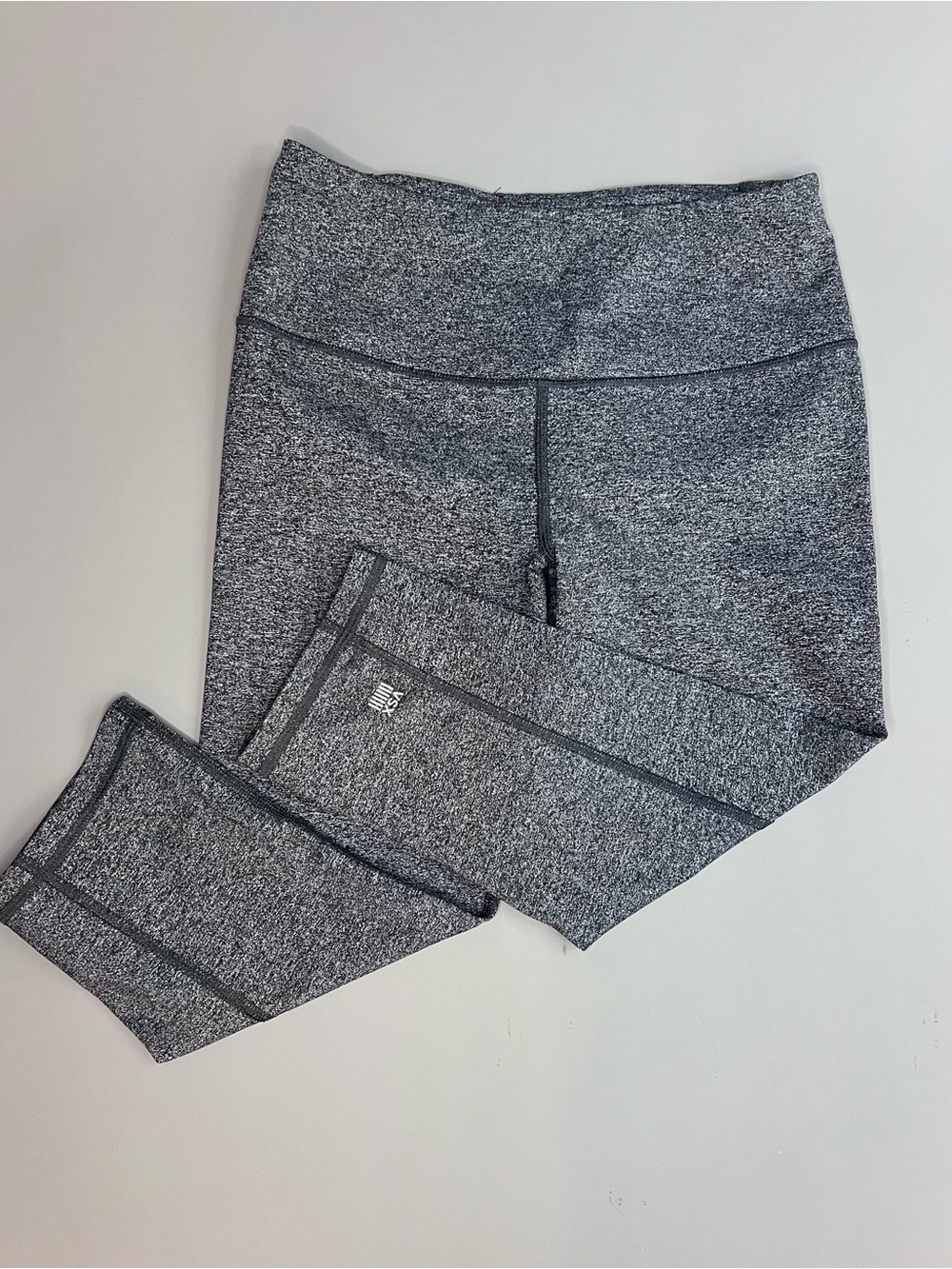 Victoria’s Secret Heather Gray Capri Leggings with Black threading